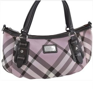 🔥$270 Burberry Pink Check Shoulder Bag